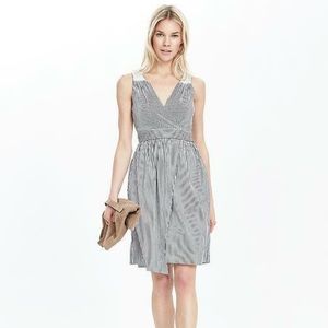 BANANA REPUBLIC retro striped dress